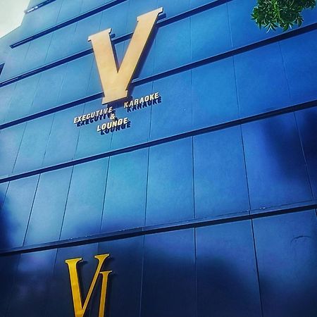 VI Hotel Бандунг Екстериор снимка